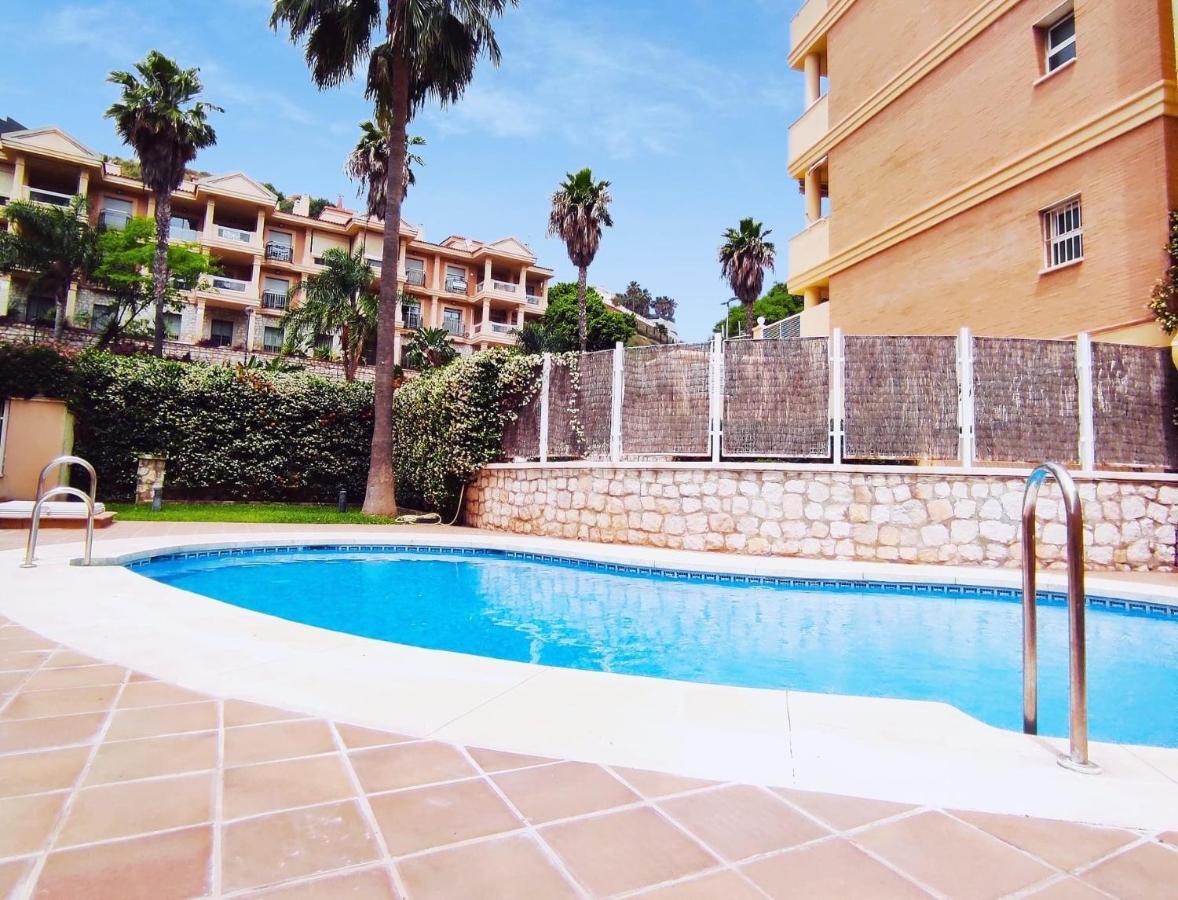 Magnifique Appartement A 5 Min A Pied De La Plage Benalmádena Exterior foto